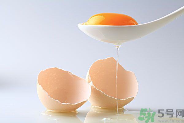 檸檬汁蛋清面粉做面膜能祛斑嗎？檸檬汁蛋清面粉能做面膜嗎？