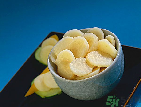 榴蓮和荸薺能一起吃嗎？吃過(guò)榴蓮后可以吃荸薺嗎？