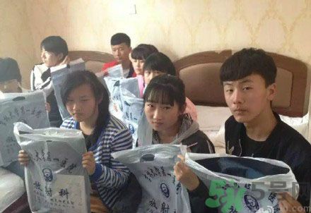 初中生全體甲醛中毒是怎么回事？初中生全體甲醛中毒是哪個學(xué)校？