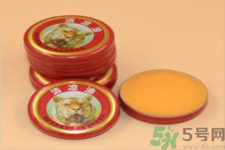 清涼油可以去痘痘嗎？清涼油怎么去痘痘？