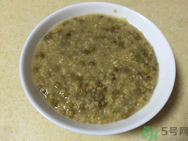 小孩能喝綠豆湯嗎？小孩喝綠豆湯好不好？