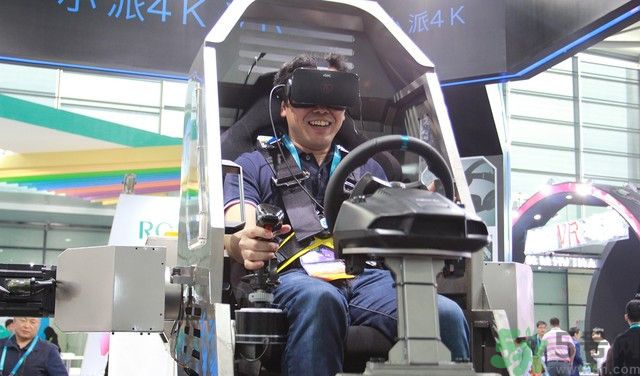 4k vr眼鏡對眼睛有損傷嗎？4k vr眼鏡對眼睛危害有哪些
