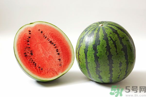 西瓜放冰箱可以放幾天？西瓜放冰箱隔夜能吃嗎？