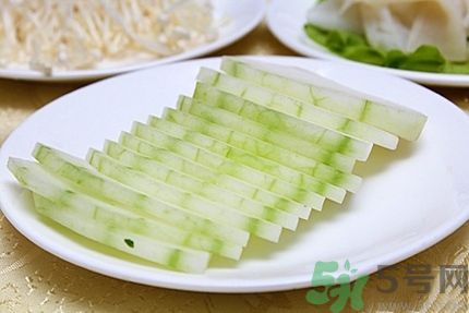 冬瓜和皮蛋一起吃能降火嗎？冬瓜能和皮蛋一起吃嗎？