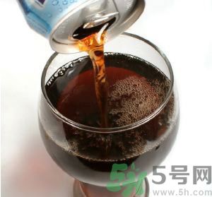 喝可樂治腎結(jié)石嗎？腎結(jié)石可以喝可樂嗎？