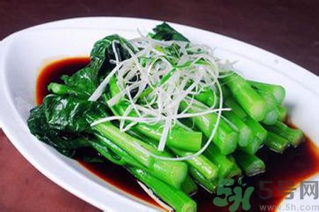 夏天哪些菜不能隔夜吃？吃了隔夜菜會怎樣？