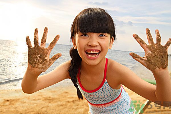 高三女生月經(jīng)不調(diào)是怎么回事？高三女生月經(jīng)不調(diào)怎么辦？