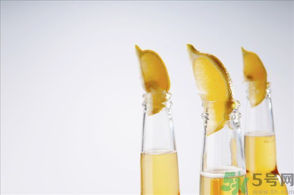 腎結(jié)石能喝冰啤酒嗎？腎結(jié)石喝啤酒好嗎？