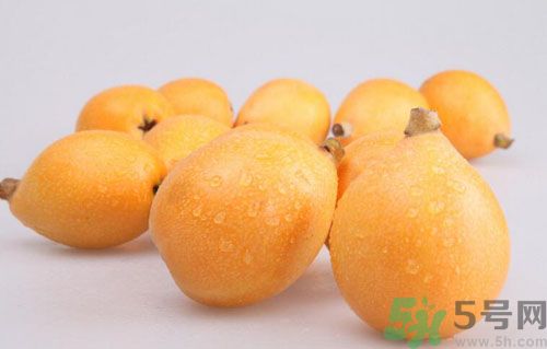 經(jīng)期可以吃枇杷嗎？經(jīng)期吃枇杷會(huì)不會(huì)肚子痛？