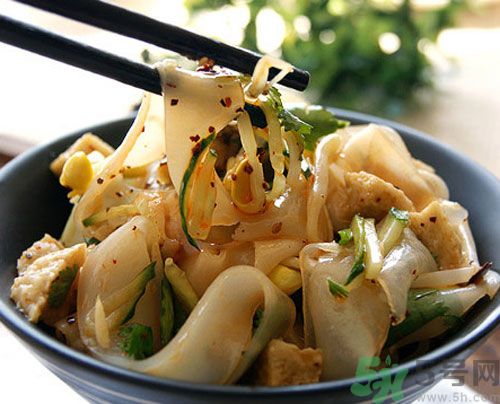 流產(chǎn)了能吃涼皮嗎？流產(chǎn)后吃涼皮會(huì)怎么樣？