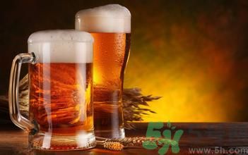 過(guò)期啤酒能喝嗎？過(guò)期啤酒喝了會(huì)怎么樣？