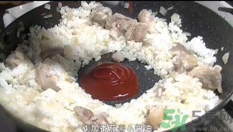 我的滑板鞋蛋包飯怎么做？我的滑板鞋蛋包飯的做法。