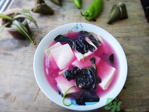 莧菜可以和豆腐一起吃嗎？莧菜能和豆腐一起吃嗎？