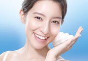 優(yōu)美成分零負(fù)擔(dān)清透水感凝霜適合什么年齡？優(yōu)美成分零負(fù)擔(dān)清透水感