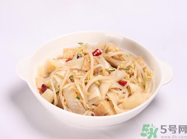 吃消炎藥還能吃涼皮涼面嗎？吃消炎藥吃涼皮會怎么樣？