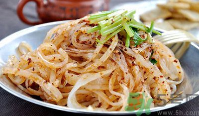 怎樣配制涼皮調(diào)料？涼皮調(diào)料水怎么做？
