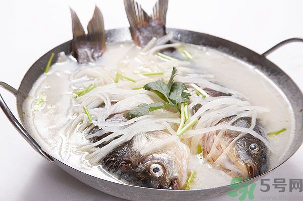 包菜能和魚一起吃嗎？魚可以和包菜一起吃嗎？
