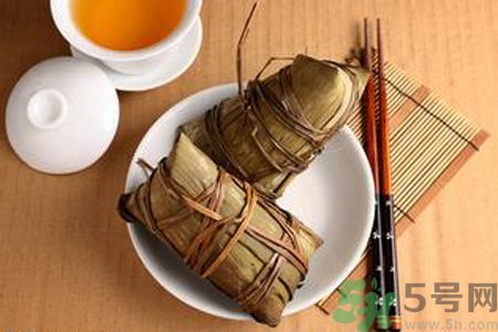 包粽子要放多少堿？包粽子堿放多了怎么辦？