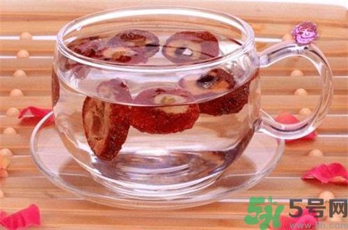 山楂枸杞一起泡水喝好嗎？山楂枸杞一起泡水喝有什么好處？