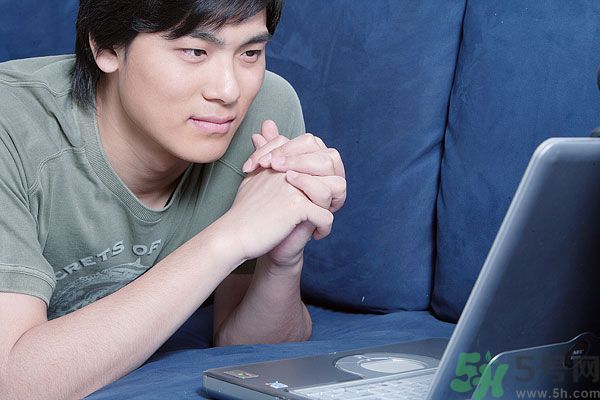 15歲可以用防曬霜嗎？15歲用防曬霜好不好？