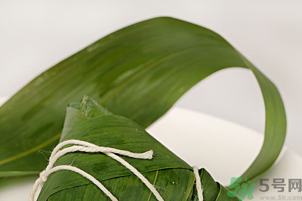 粽子和香蕉能一起吃嗎？粽子和香蕉一起吃好嗎？