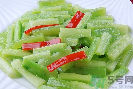 萵筍可以和胡蘿卜一起吃嗎？萵筍和胡蘿卜一起吃好嗎？