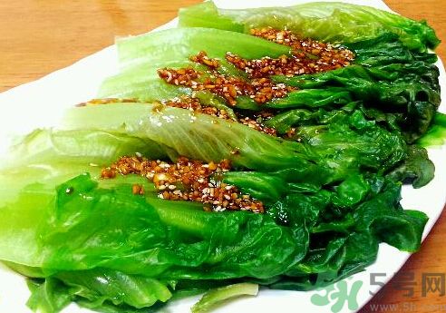 涼拌生菜放生抽還是老抽？涼拌菜放什么醬油好？
