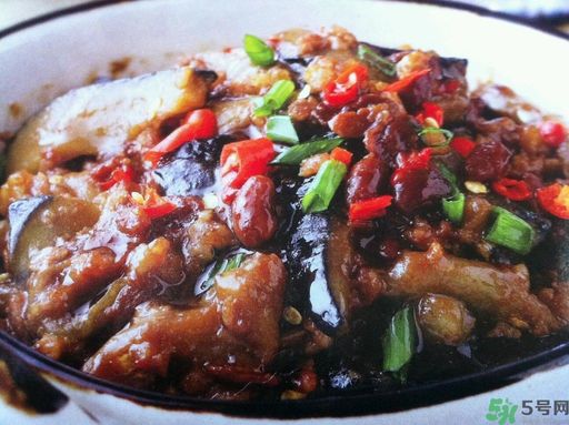 黃豆醬做什么菜好吃？黃豆醬的熱量？