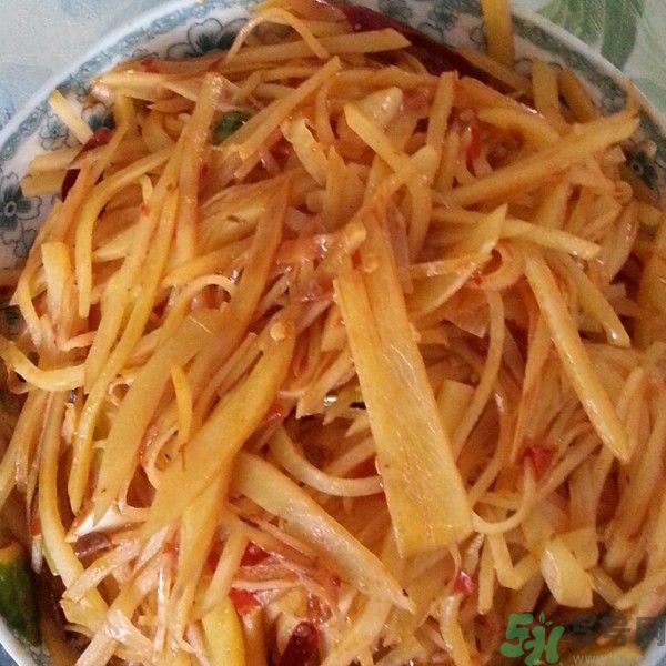 豆瓣醬的做法？豆瓣醬和黃豆醬的區(qū)別？