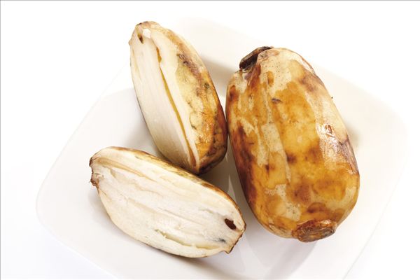 蓮藕里面發(fā)黑能吃嗎？蓮藕發(fā)黑了還能吃嗎？