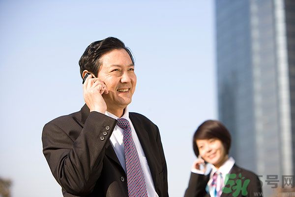 為什么中年人容易出軌？中年人出軌是什么原因？