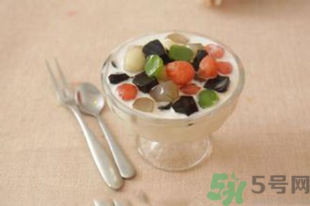 仙草芋圓會(huì)長胖嗎？仙草芋圓怎么做？