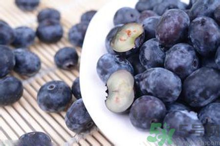 藍(lán)莓果醬怎么做好吃？藍(lán)莓果醬的做法