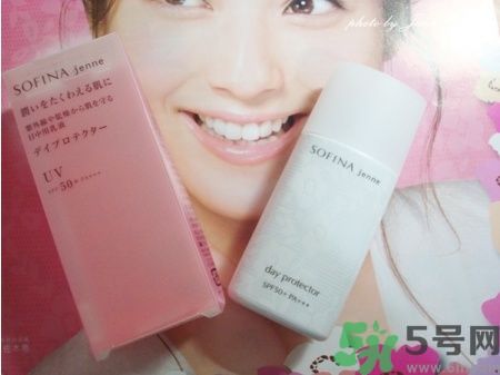 蘇菲娜sofina防曬霜哪款好用？sofina防曬白蕾絲藍蕾絲區(qū)別