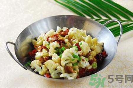 花菜可以和雞蛋一起吃嗎？花菜可以炒雞蛋嗎？