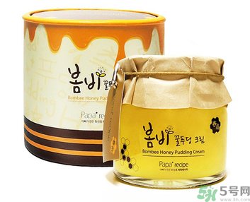 春雨布丁面霜怎么使用？春雨蜂蜜布丁果凍面霜使用方法