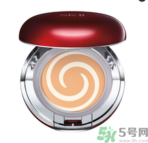 sk2棒棒糖粉凝霜好用嗎？skii粉凝霜使用方法