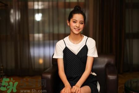 歐陽(yáng)妮妮槍手代考是怎么回事？歐陽(yáng)妮妮及家庭背景介紹