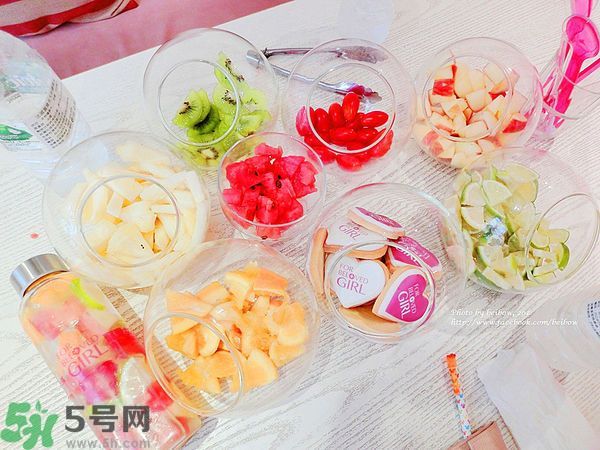 寵愛之名寵愛女孩面膜怎么樣？寵愛女孩礦物云絲面膜好用嗎？