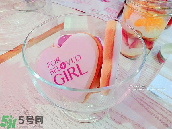 寵愛之名寵愛女孩面膜怎么樣？寵愛女孩礦物云絲面膜好用嗎？