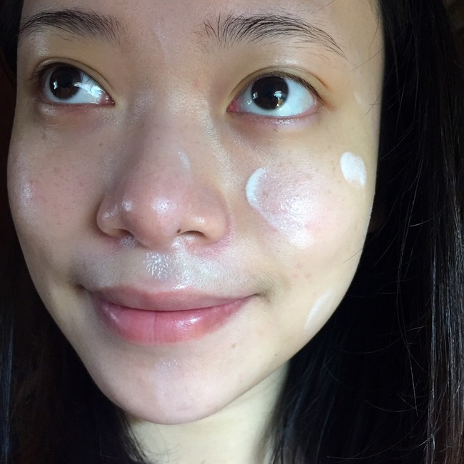 美寶蓮夢(mèng)幻奇跡控油透潤(rùn)持妝乳怎么樣？好用嗎？