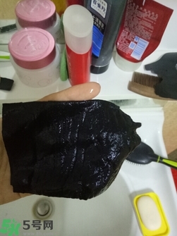 歐尚坊黑面膜怎么樣？歐尚坊黑蒜竹炭蠶絲面膜好用嗎？