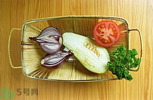 白茄子能治雀斑嗎？白茄子可以祛斑嗎？