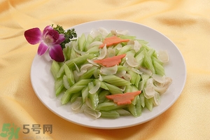 芹菜對胃好嗎？芹菜對胃病的作用？