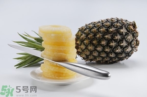 早上起來吃菠蘿好嗎？早餐吃菠蘿好嗎？