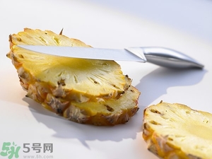 早上起來吃菠蘿好嗎？早餐吃菠蘿好嗎？