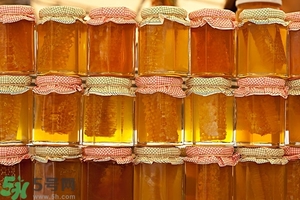 蜂蜜水一天喝幾次最好？一天喝多少蜂蜜水最好？