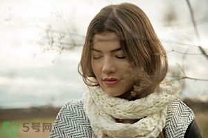 臉上長(zhǎng)痣是什么原因？臉上為什么會(huì)長(zhǎng)痣？