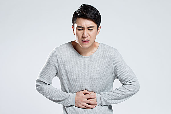 吃涼的胃疼是怎么回事？吃冷的肚子疼怎么辦？
