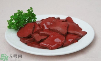 做完手術(shù)可以吃豬血嗎？手術(shù)后可以吃豬血嗎？